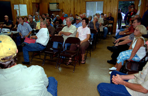 rosa_townhall1.jpg