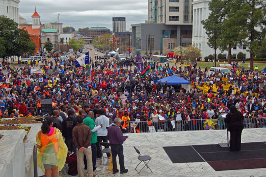 Montgomery_crowd3912cb.jpg